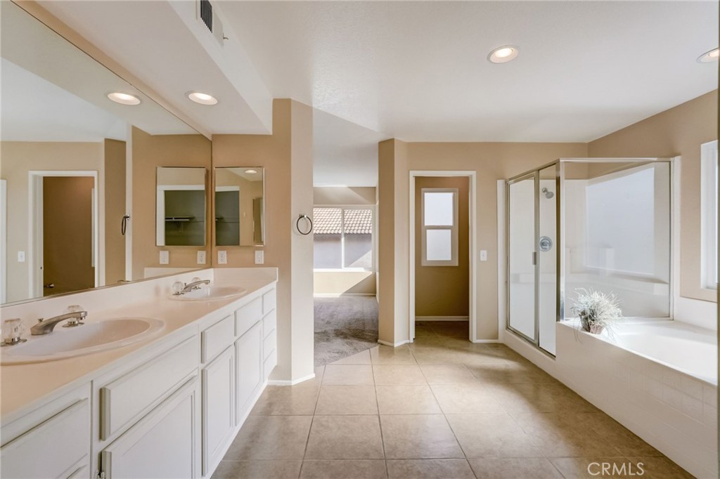 1255 Rosemary Circle