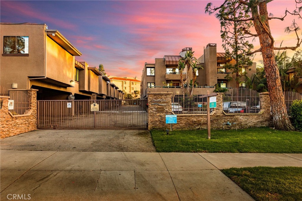 8300 Manitoba Street 229