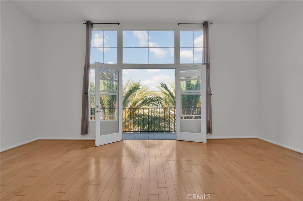 1801 E Katella Avenue 4010