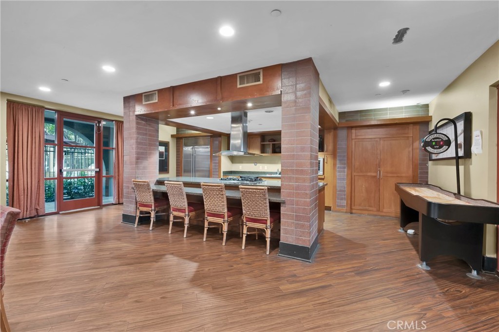 1801 E Katella Avenue 4010