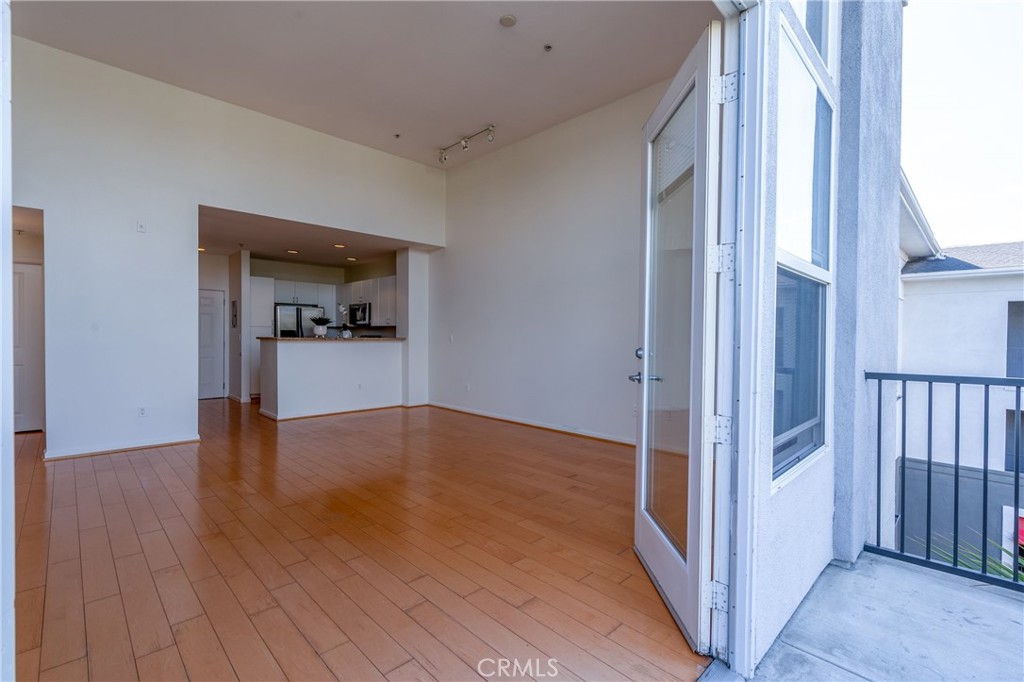 1801 E Katella Avenue 4010