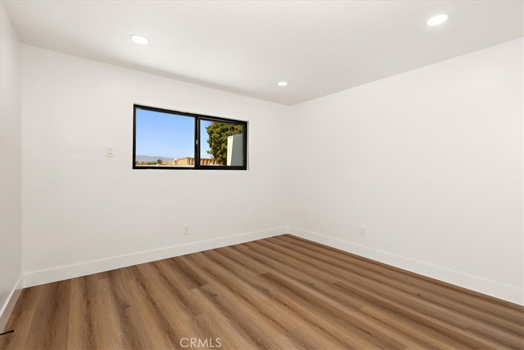 14421 Chandler Street