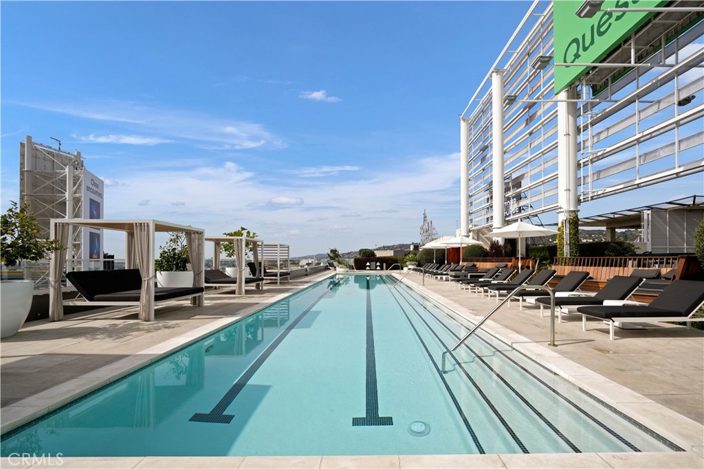 6250 Hollywood Boulevard 4D