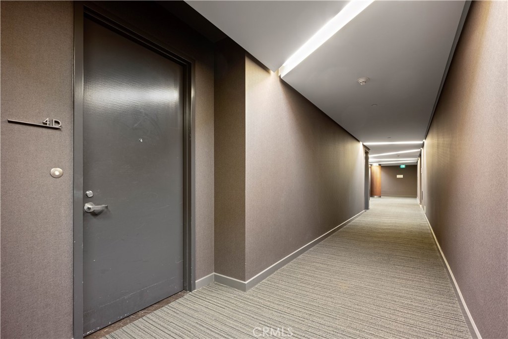 6250 Hollywood Boulevard 4D