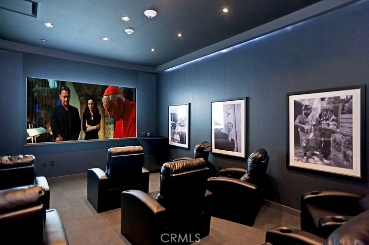 6250 Hollywood Boulevard 4D