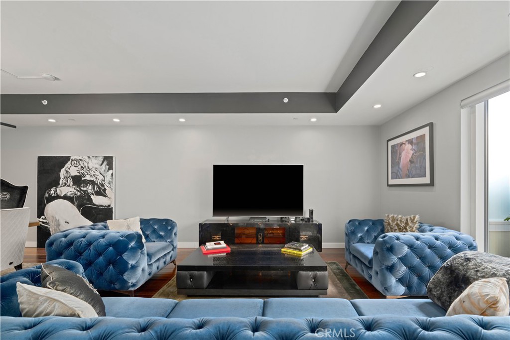 6250 Hollywood Boulevard 4D