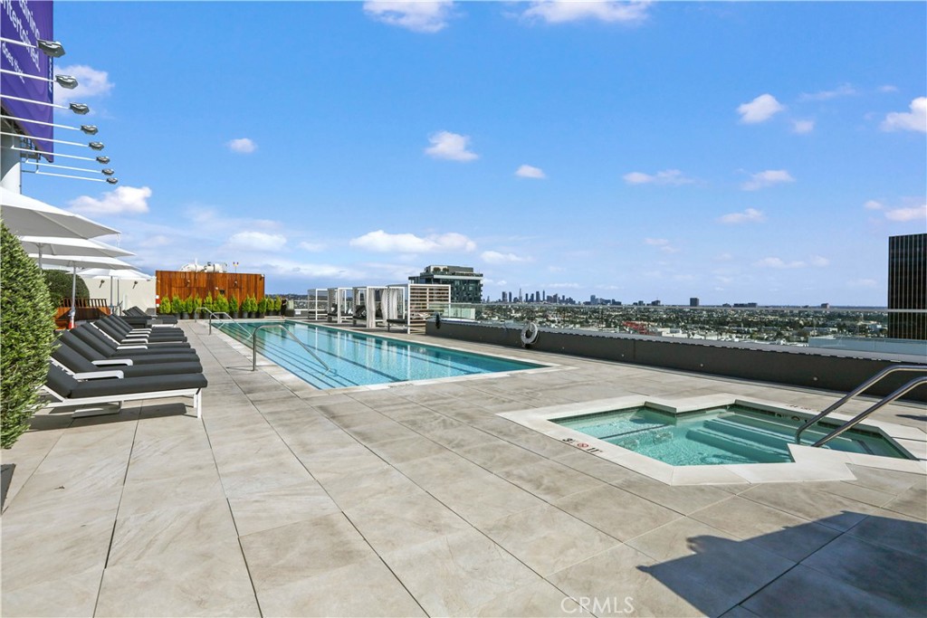 6250 Hollywood Boulevard 4D