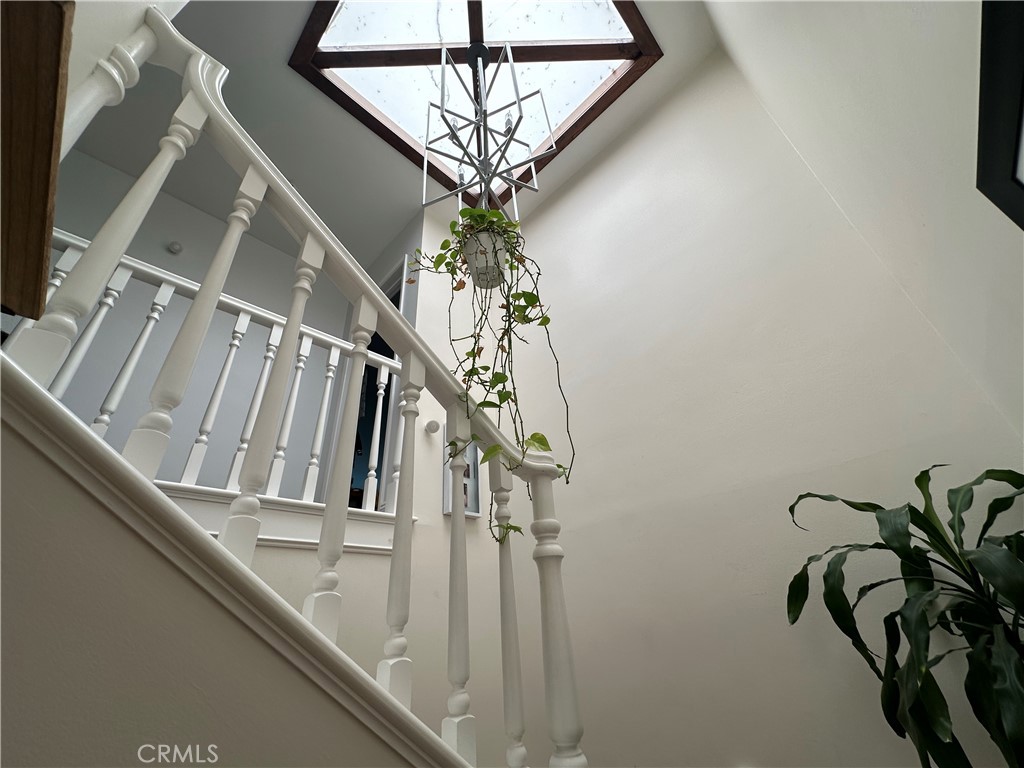 14623 Weddington Street