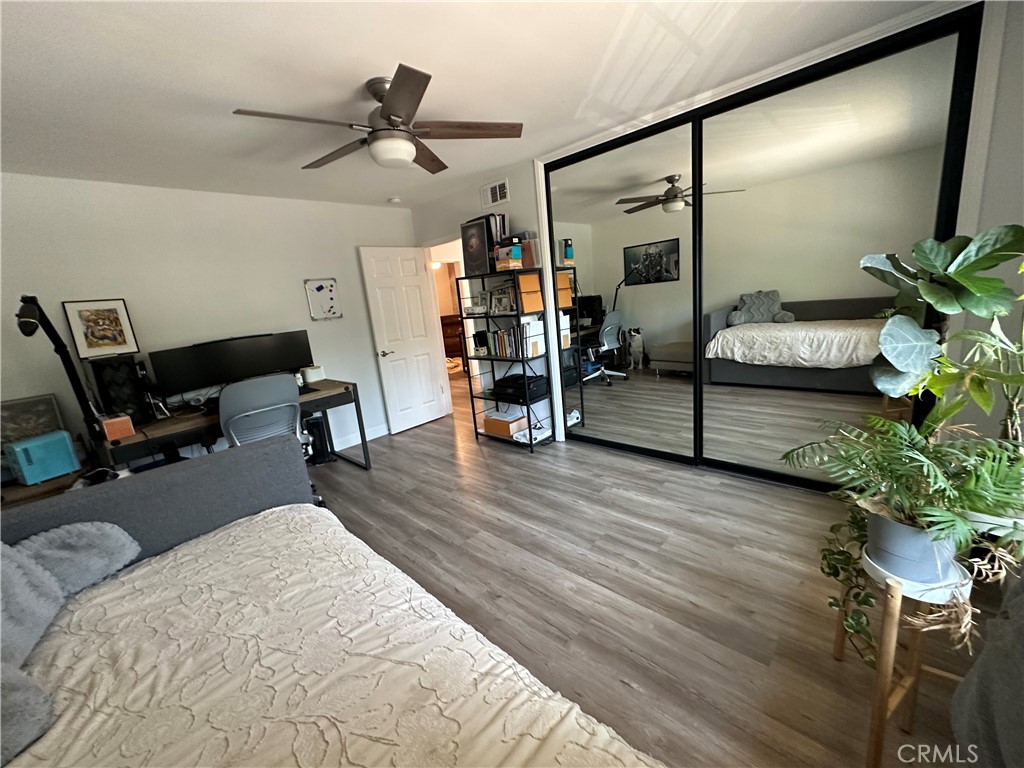 14623 Weddington Street