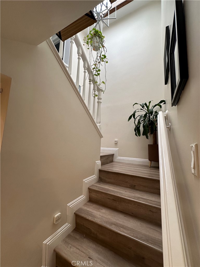 14623 Weddington Street