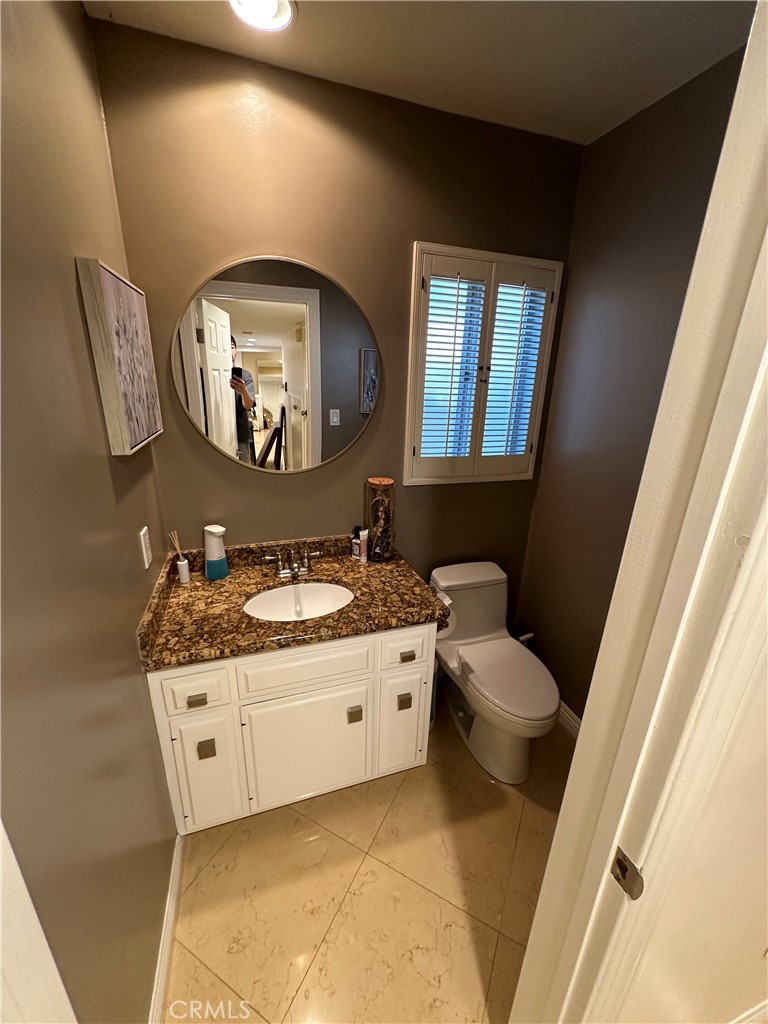 14623 Weddington Street