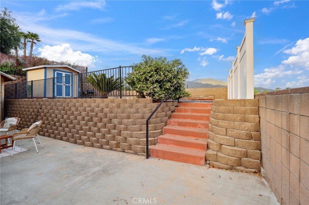 10708 Sable Avenue