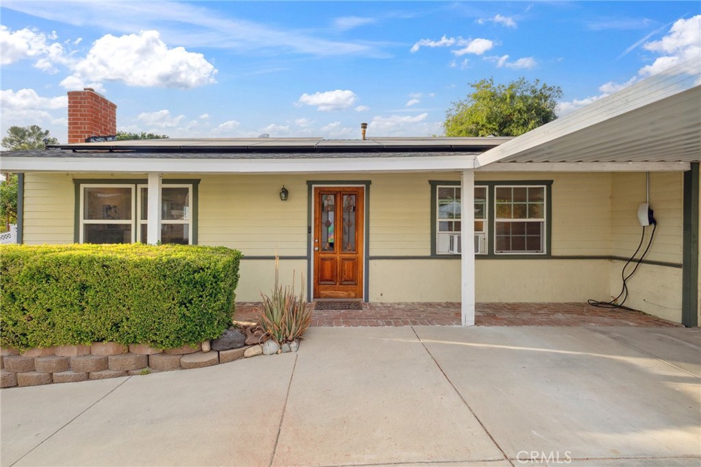 10708 Sable Avenue