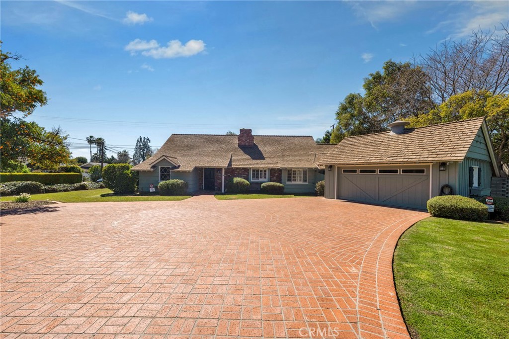 17300 Sunburst Street