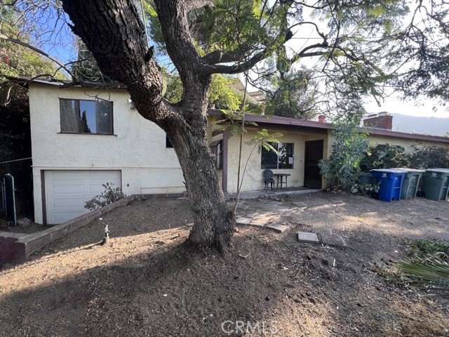 1004 La Rambla Drive