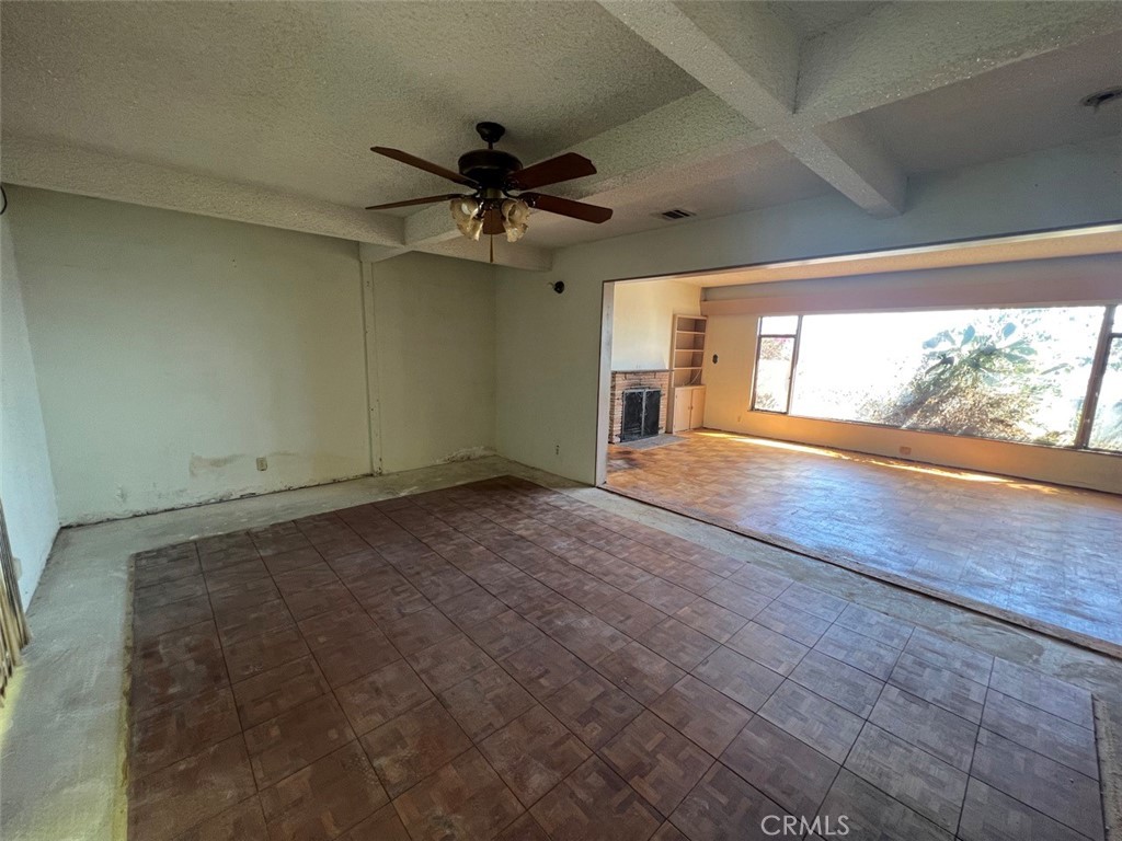 1004 La Rambla Drive