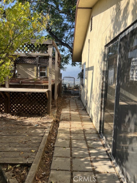 1004 La Rambla Drive