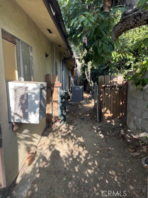 1004 La Rambla Drive