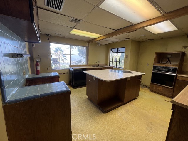 1004 La Rambla Drive