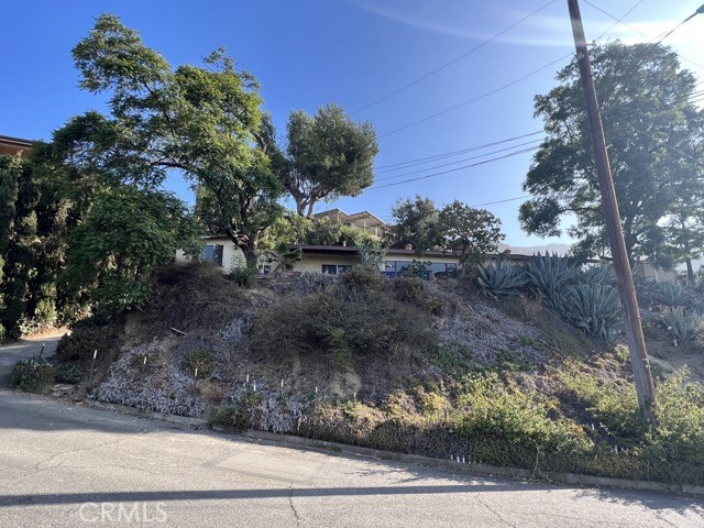 1004 La Rambla Drive