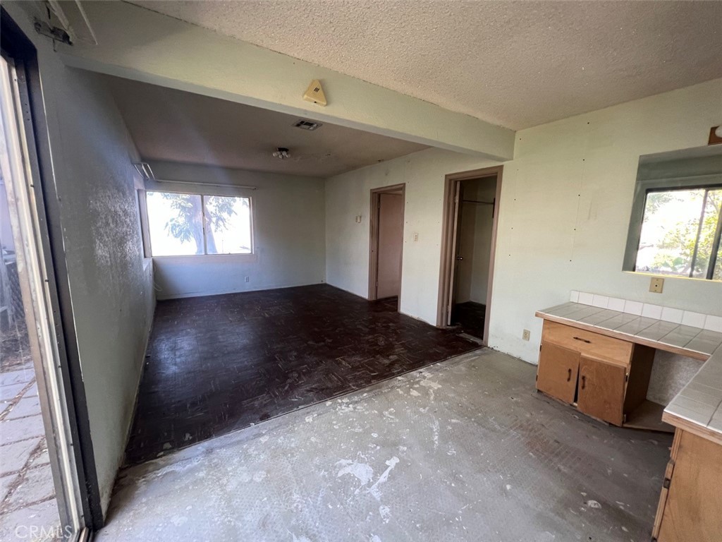 1004 La Rambla Drive