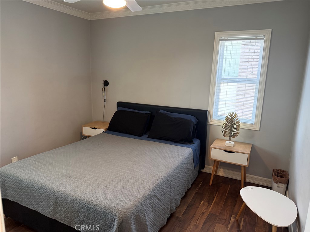 2244 W Adams Boulevard 6