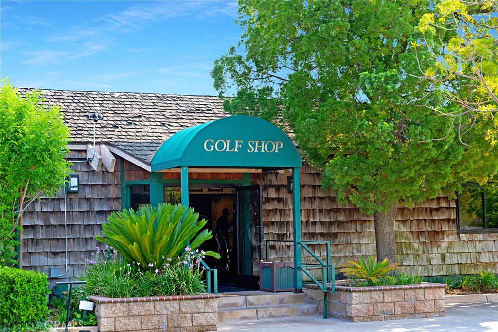 38062 Cypress Point Drive