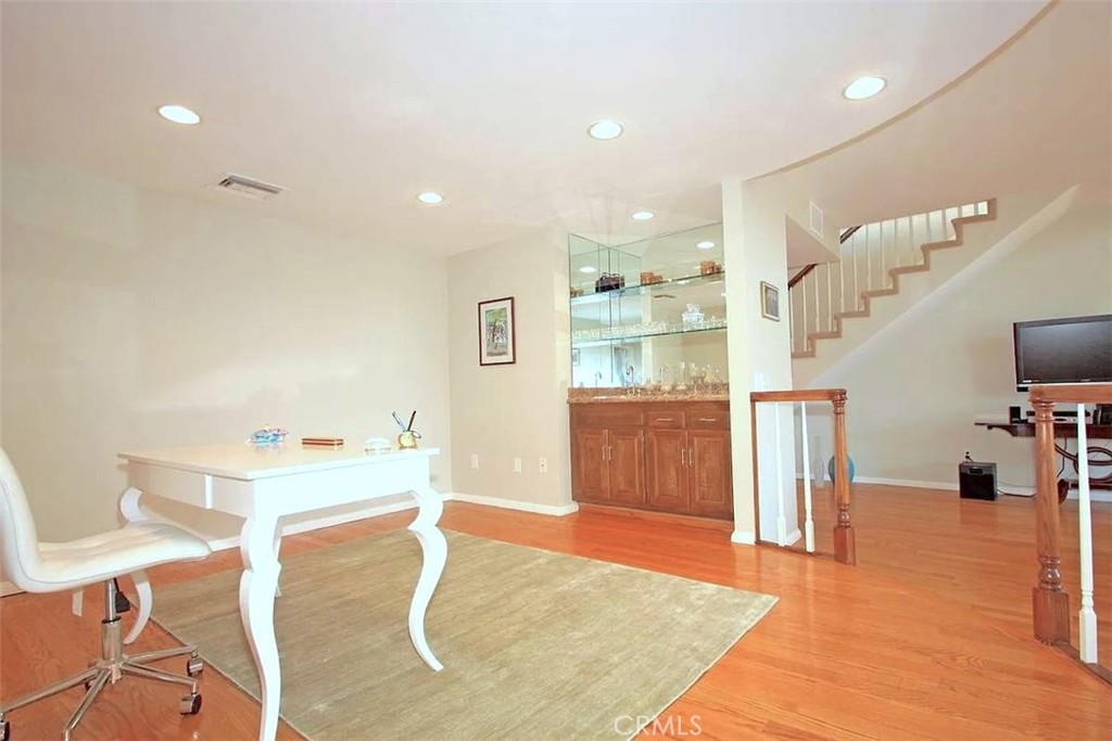 1415 Camden Avenue 405