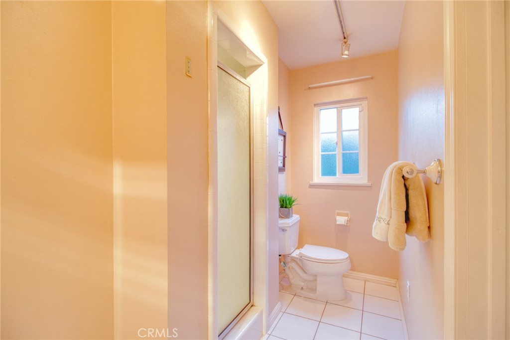 1404 N Euclid Avenue