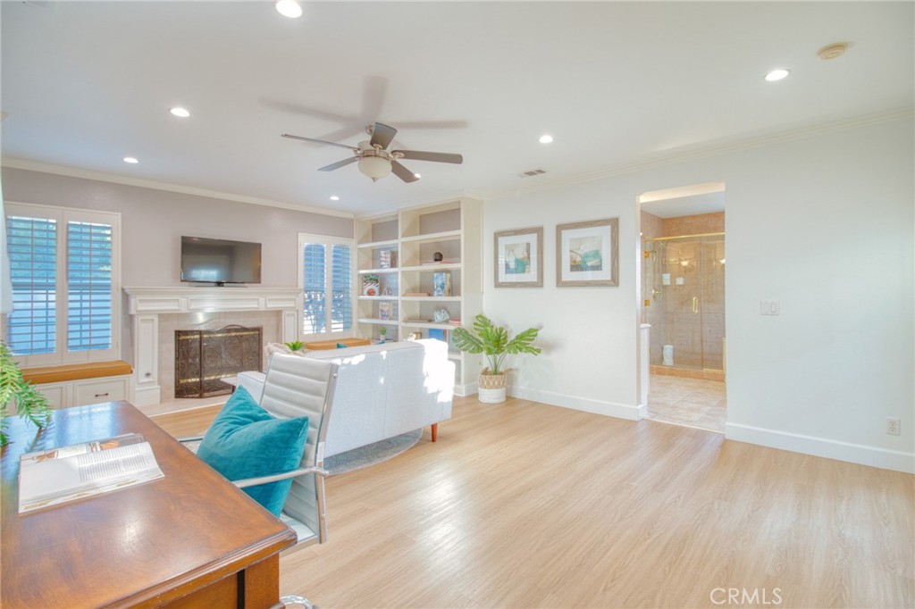 1404 N Euclid Avenue