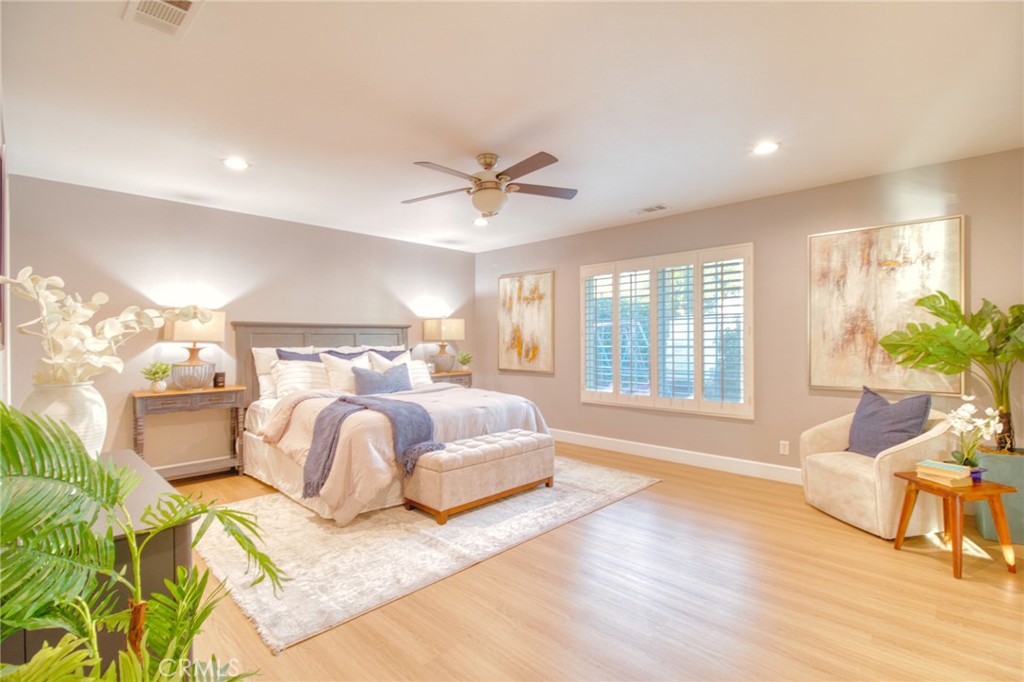 1404 N Euclid Avenue