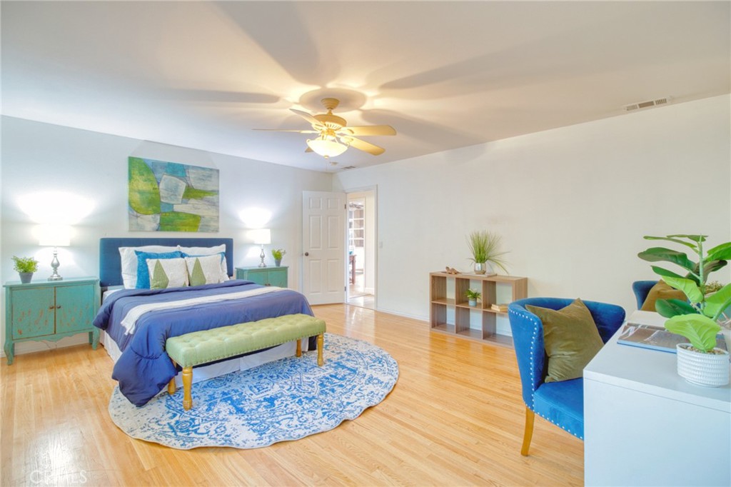 1404 N Euclid Avenue