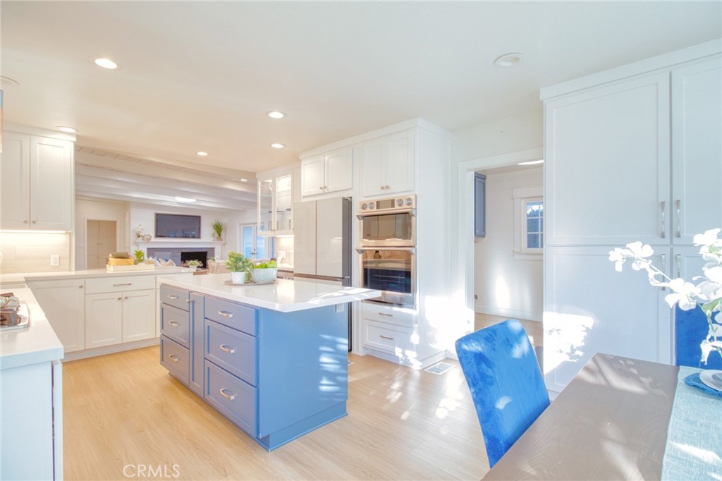 1404 N Euclid Avenue