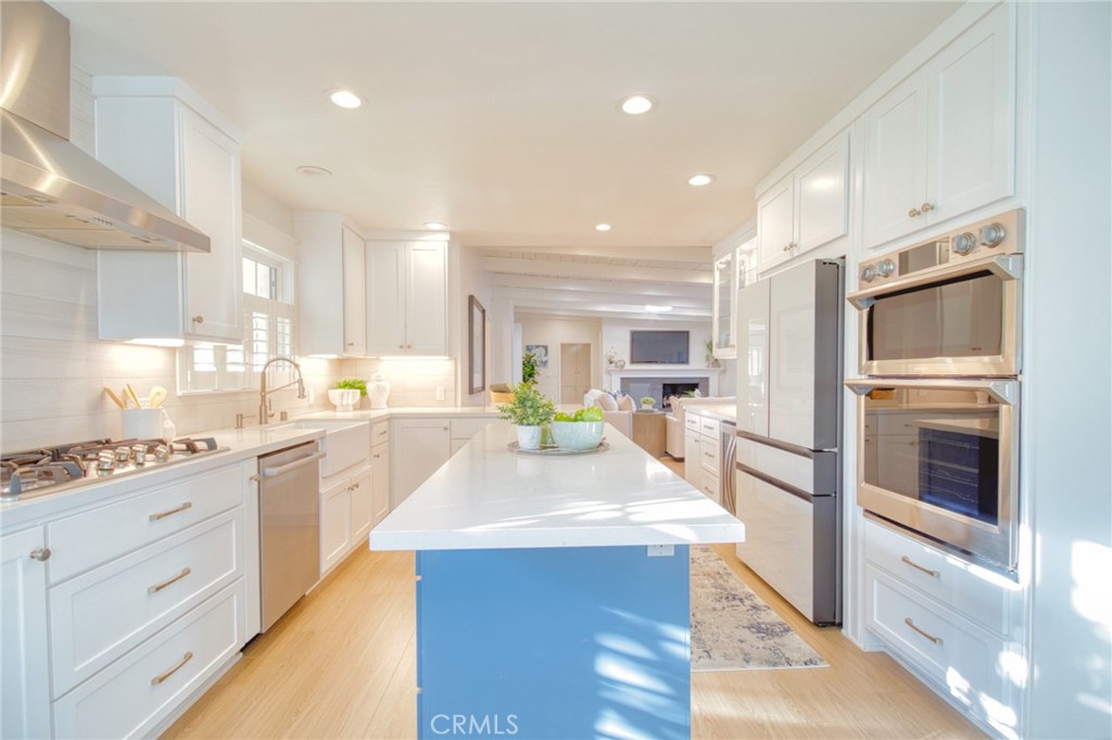 1404 N Euclid Avenue