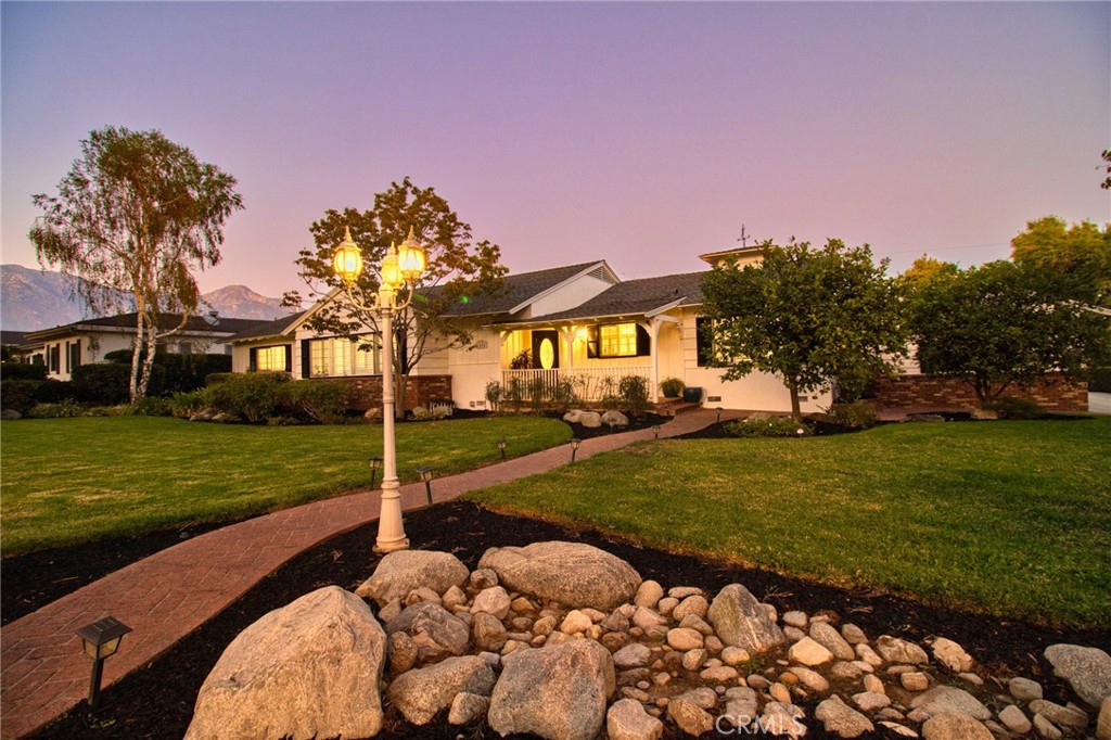 1404 N Euclid Avenue