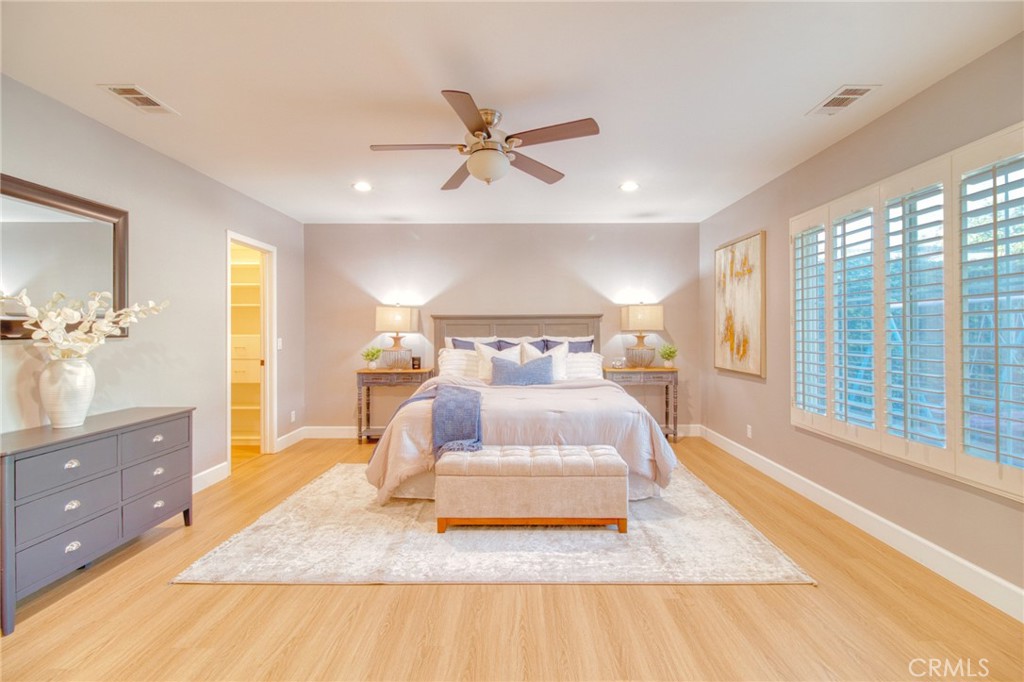 1404 N Euclid Avenue