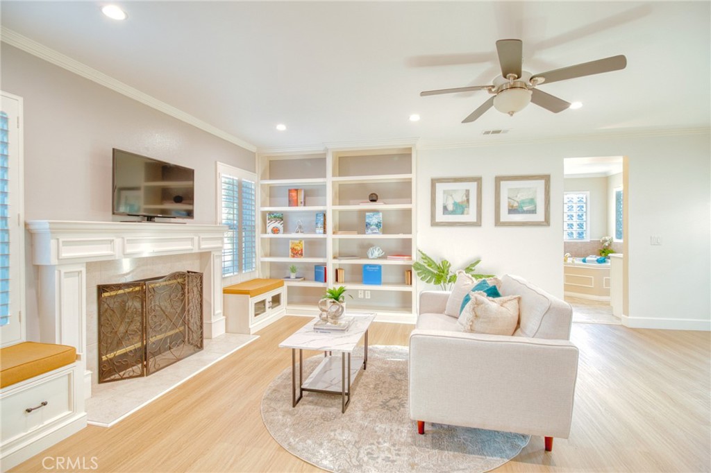 1404 N Euclid Avenue