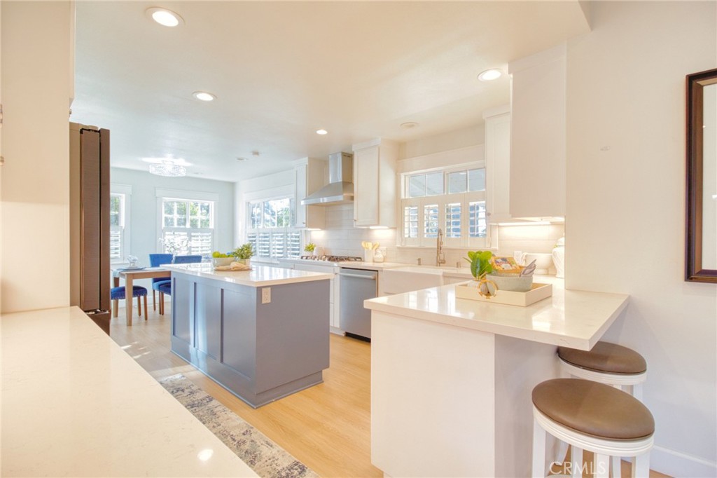 1404 N Euclid Avenue