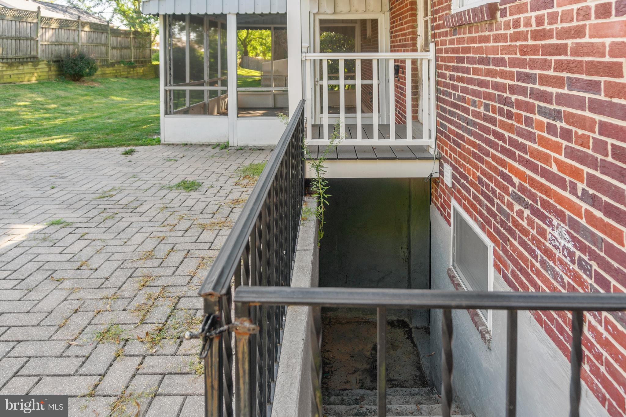 6580 Williamsburg Blvd