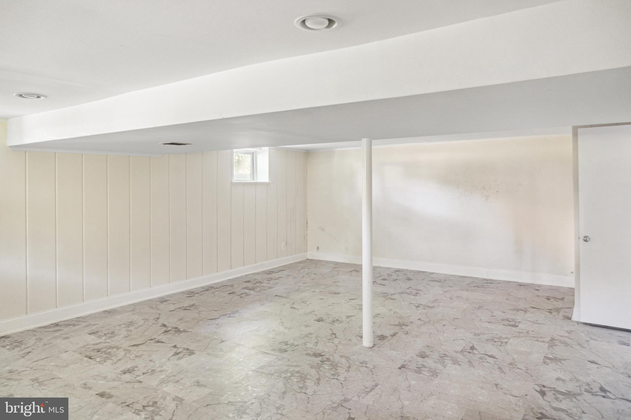 6580 Williamsburg Blvd