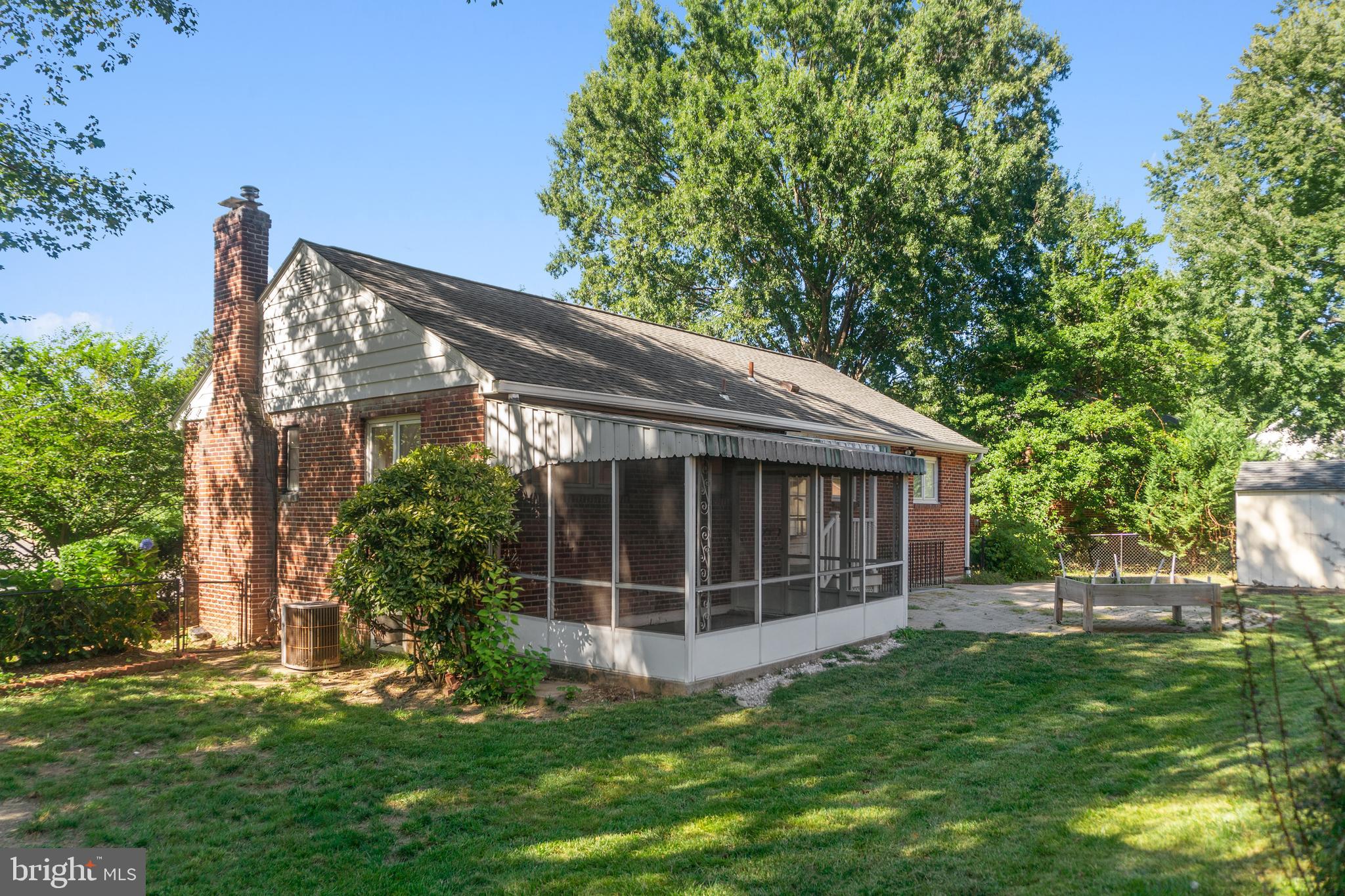 6580 Williamsburg Blvd