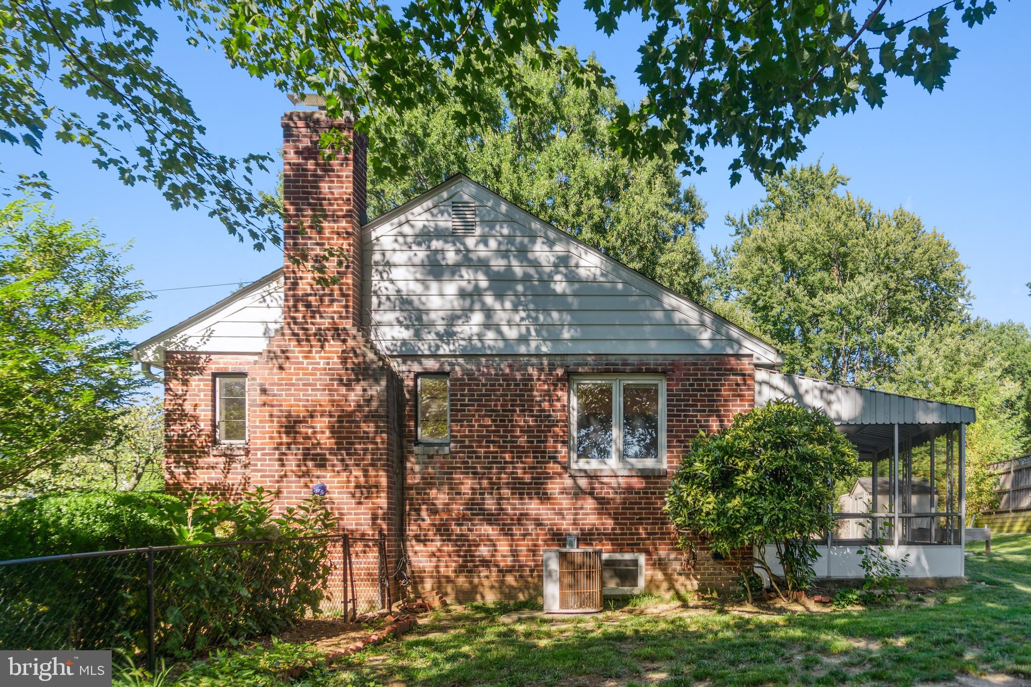 6580 Williamsburg Blvd