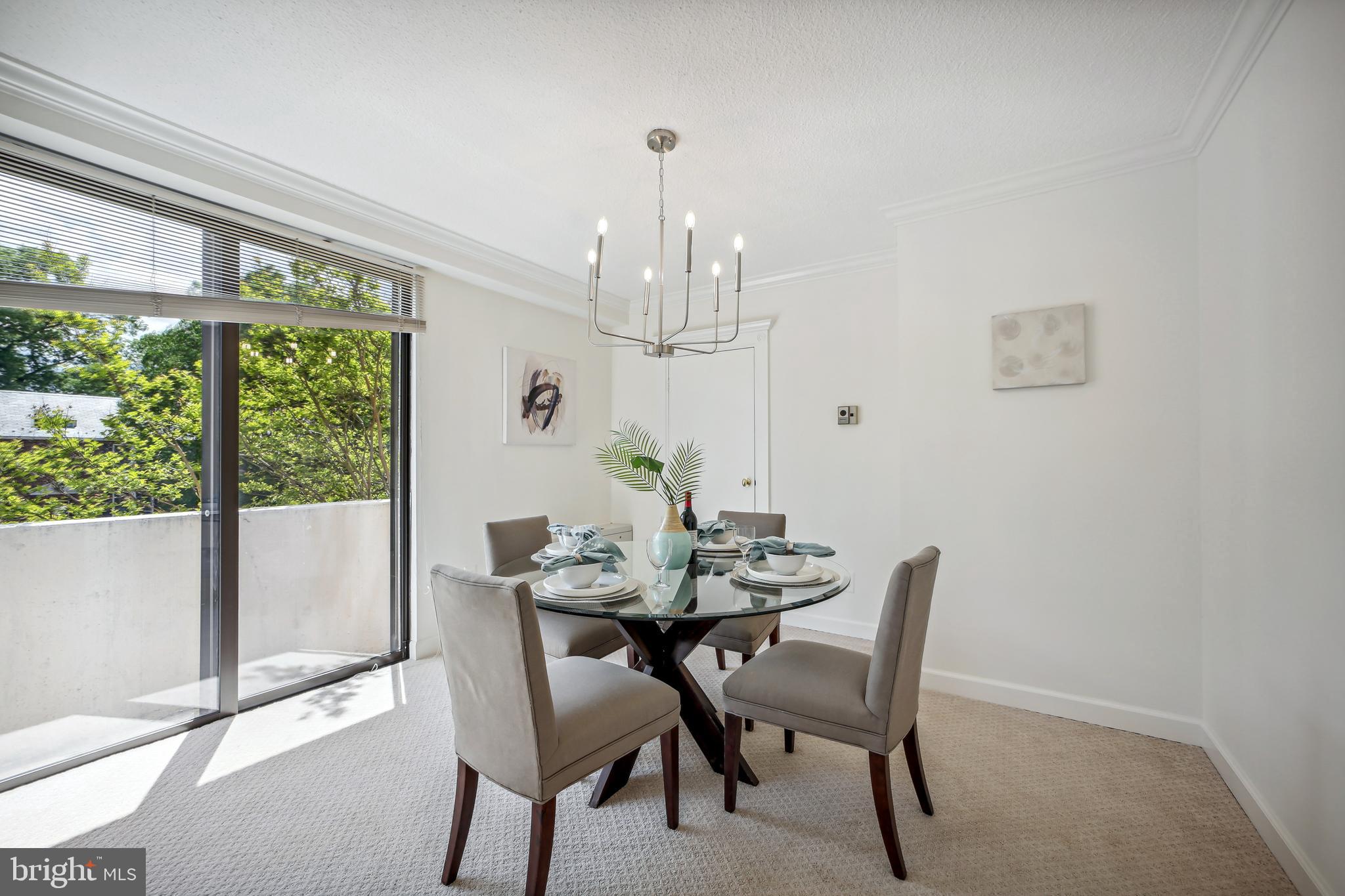 4141 N Henderson Rd #123