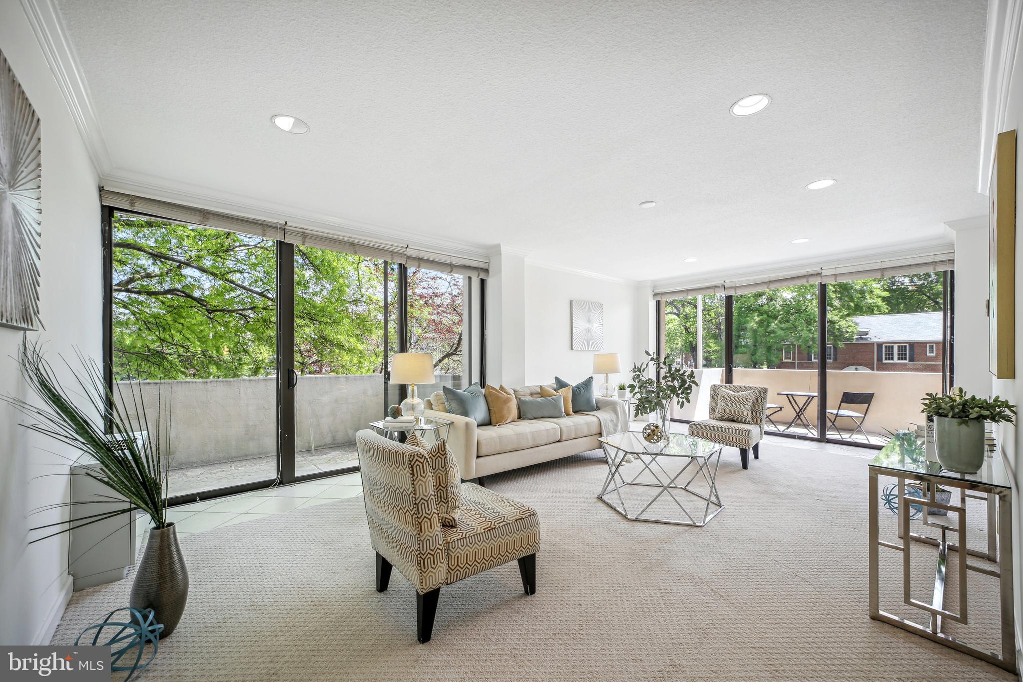 4141 N Henderson Rd #123