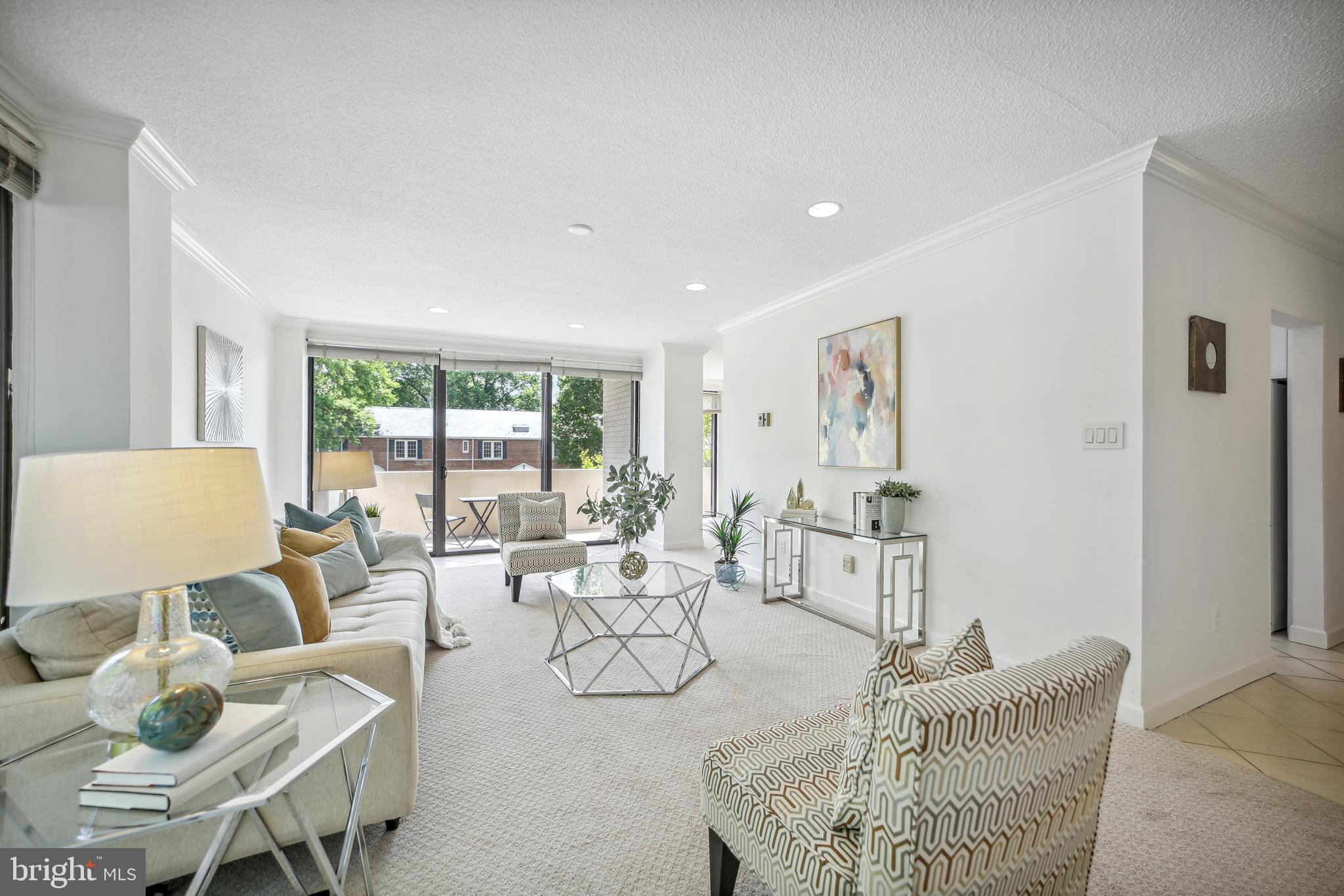 4141 N Henderson Rd #123