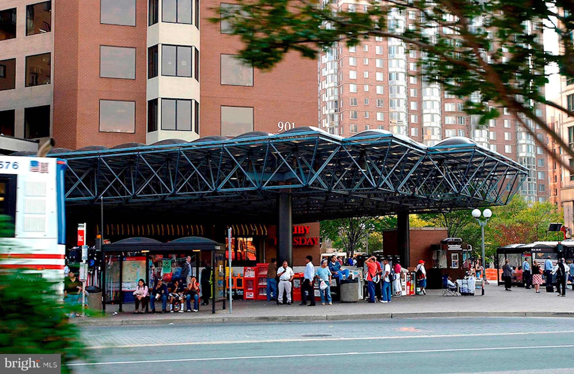 4141 N Henderson Rd #123