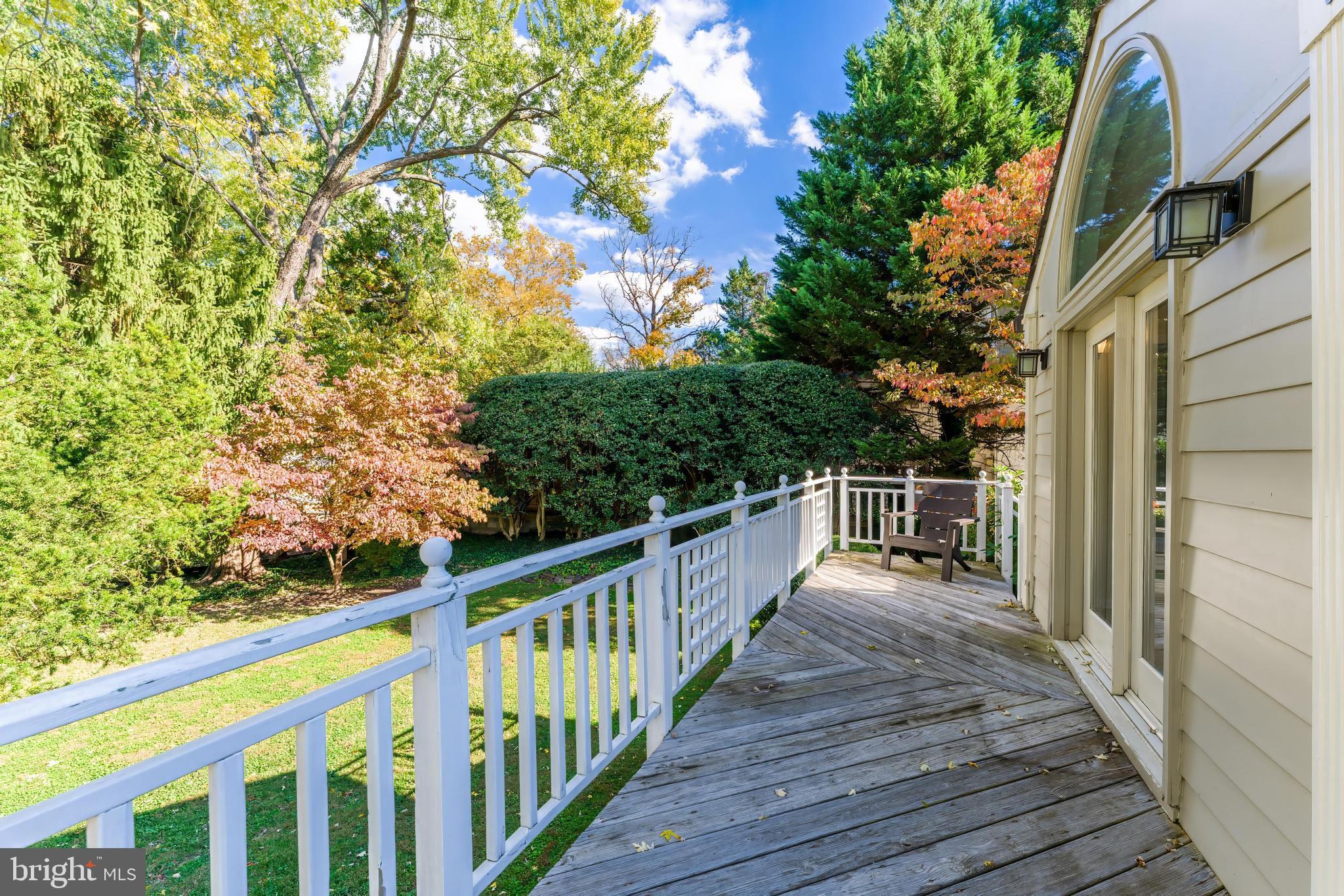 3867 N CHESTERBROOK ROAD