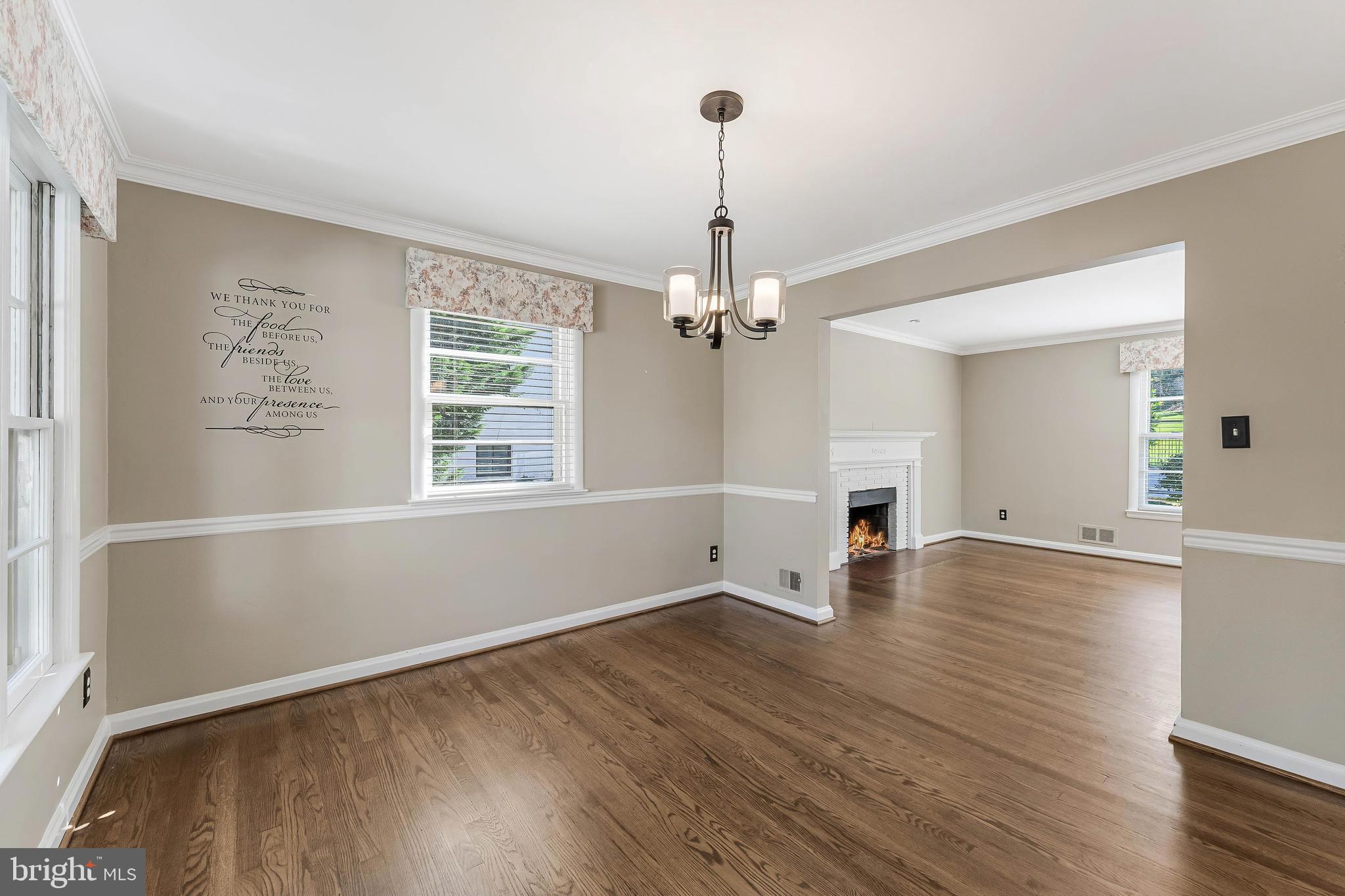 3867 N CHESTERBROOK ROAD