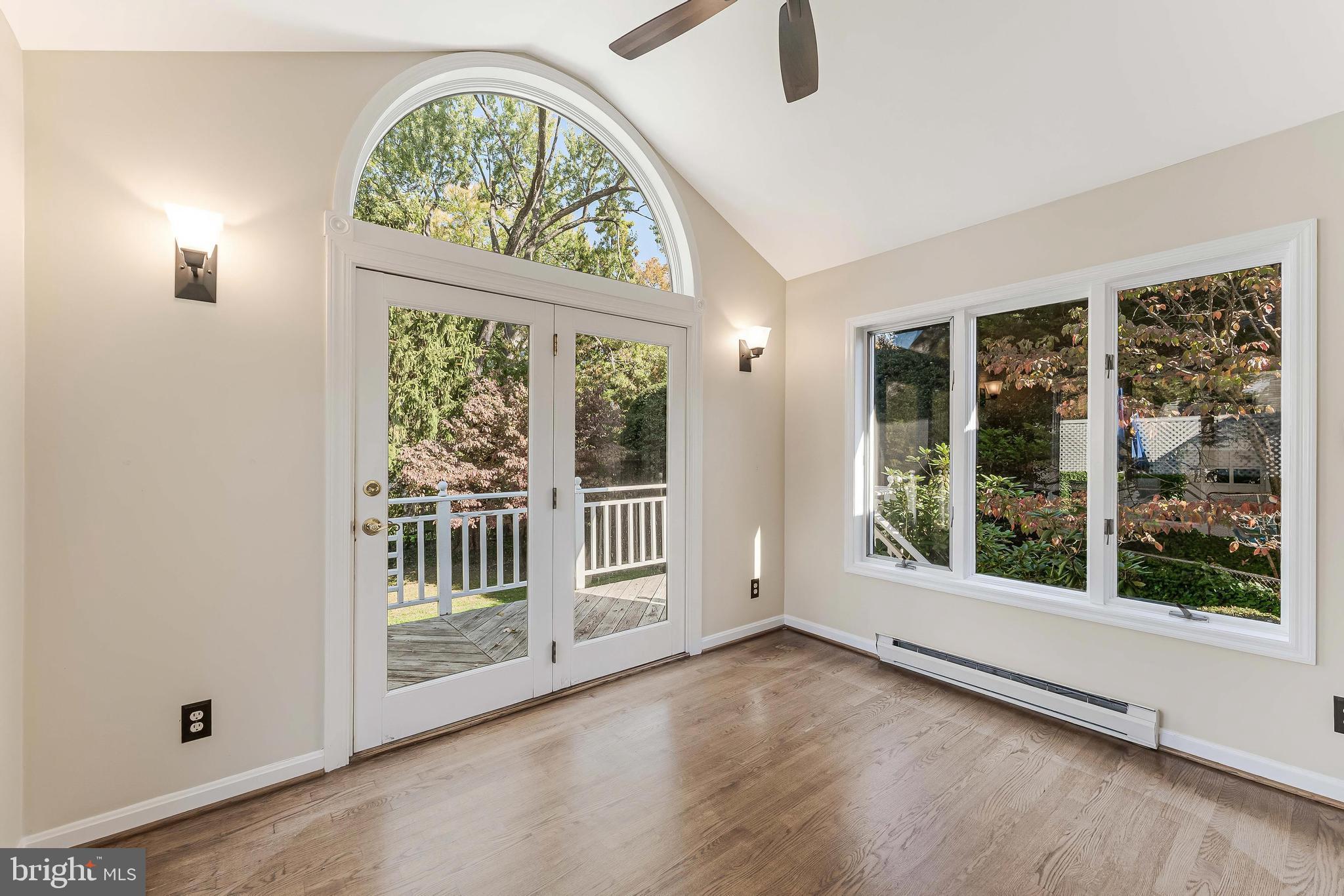 3867 N CHESTERBROOK ROAD