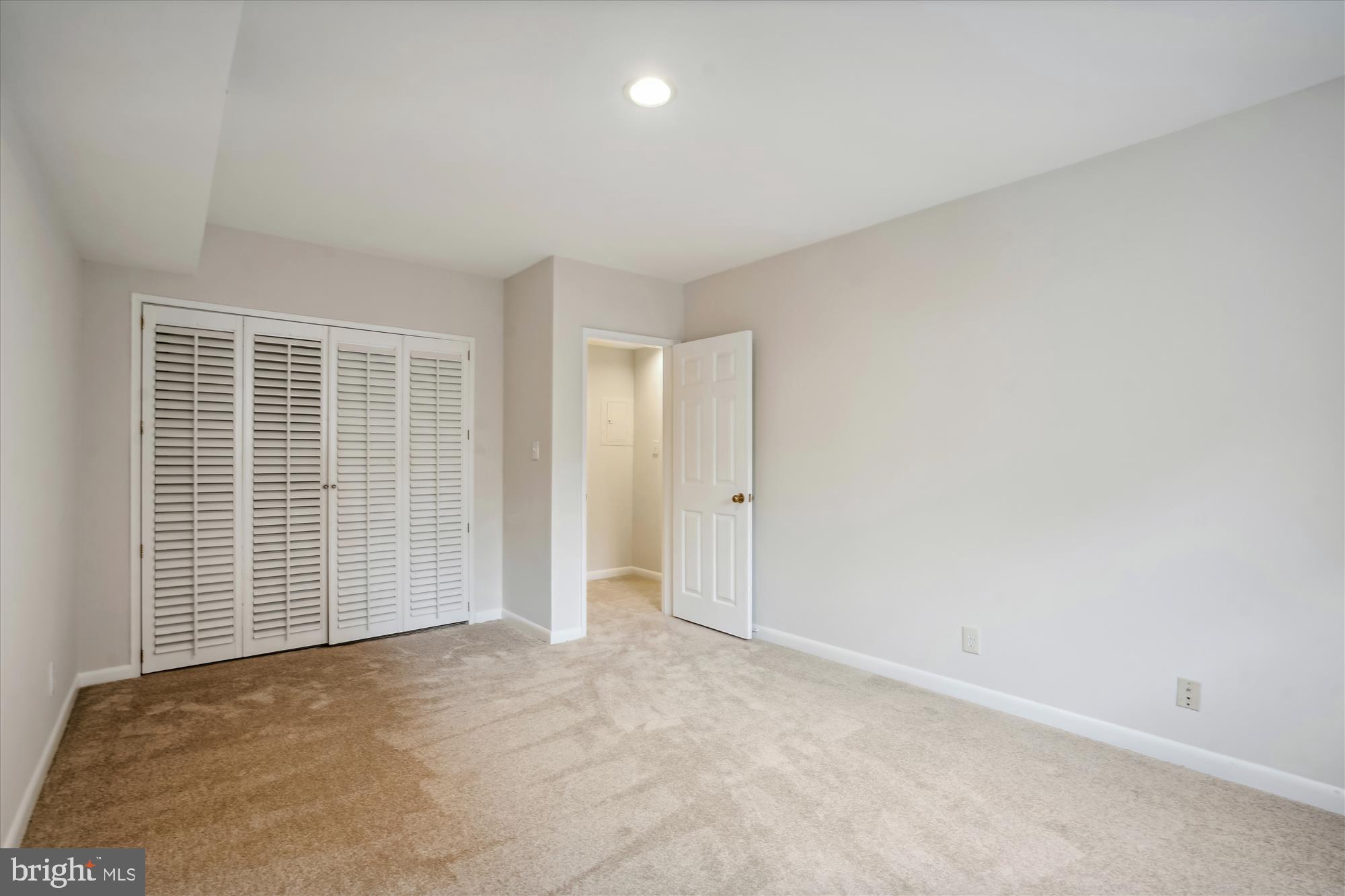 2702 Dartmouth Rd #5